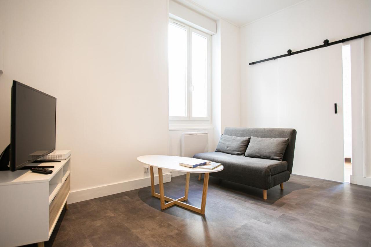 Audrey-Quartier Mairie-Arenes Antiques Apartment Perigueux Exterior photo